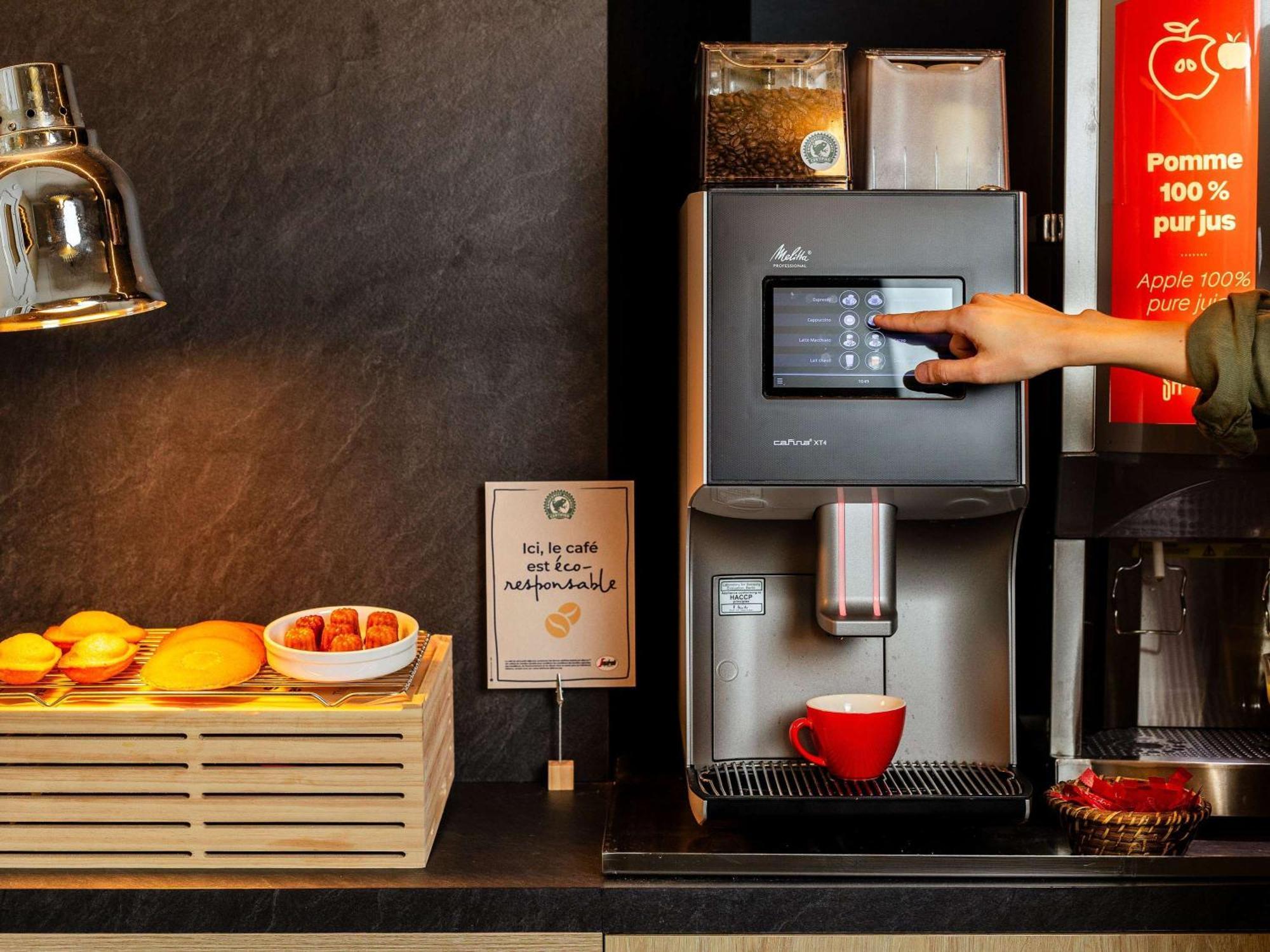 Ibis Paris Gare Montparnasse 15Eme Hotel ภายนอก รูปภาพ