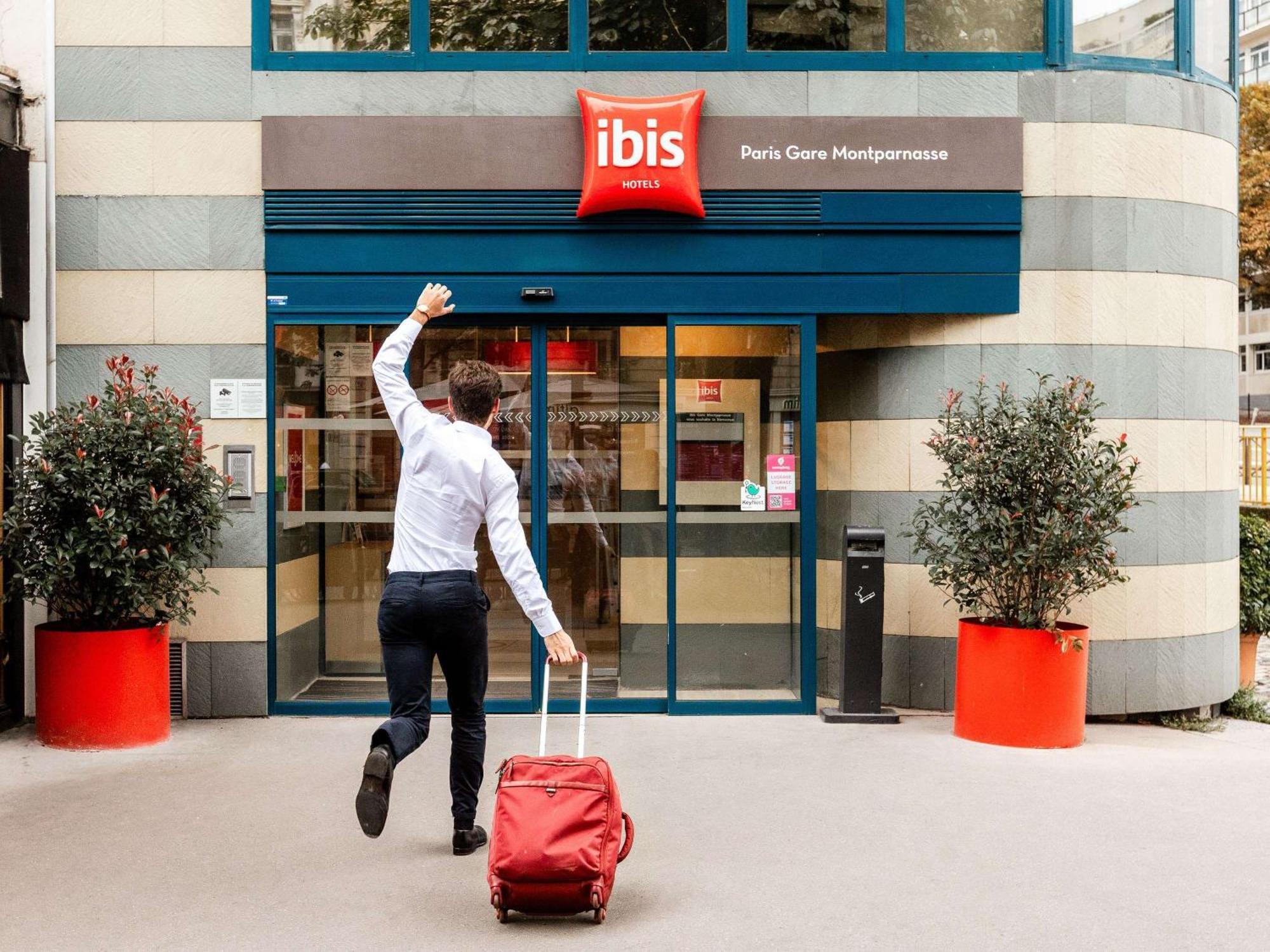 Ibis Paris Gare Montparnasse 15Eme Hotel ภายนอก รูปภาพ