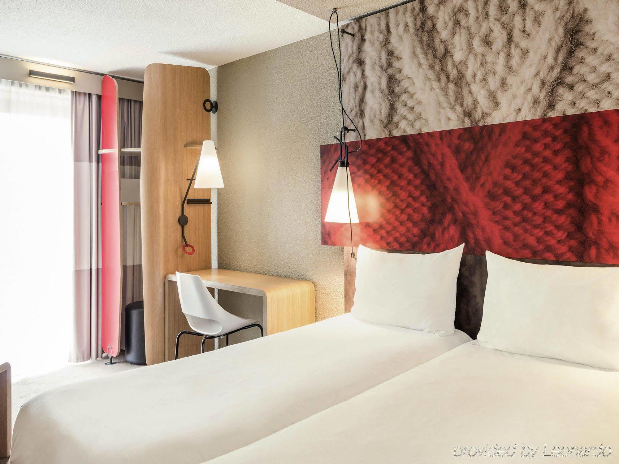 Ibis Paris Gare Montparnasse 15Eme Hotel ภายนอก รูปภาพ
